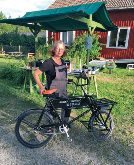 Ulrike Steiner som driver Axmar Bruksbod och Axmars Bed & Breakfast.